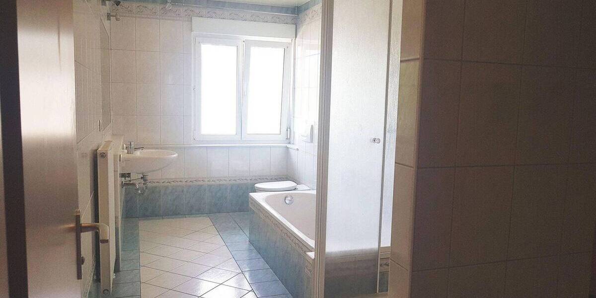 Reihenmittelhaus Lahr - 6 Zimmer, 146 m&sup2;, 469.000&euro; | Angebot:26628097