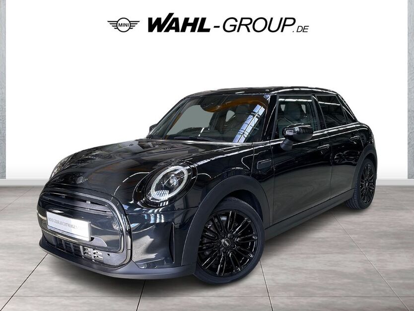 Mini Cooper 37.518 km 24.890 € Siegen 57076