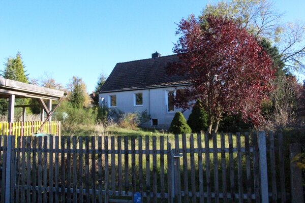 Einfamilienhaus mit Option der Grundstückserweiterung im idyllischen Friedrichsbrunn