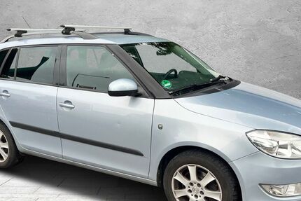 Skoda Fabia 238.000 km 1.999 € Detmold 32758