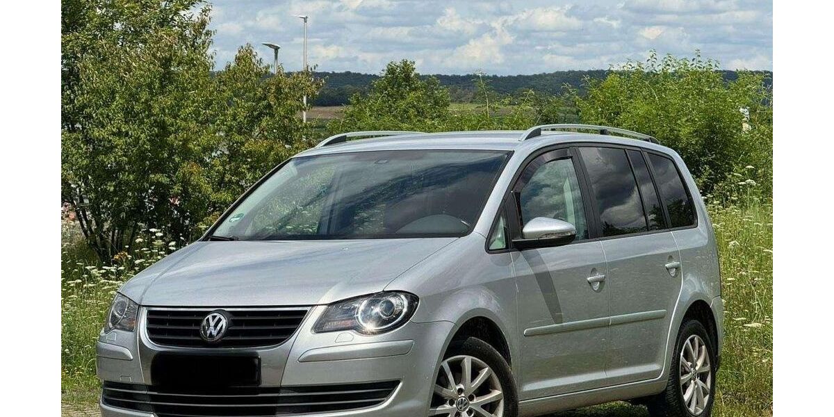 VW Touran 99.000 km 7.500 &euro; Murr 71711