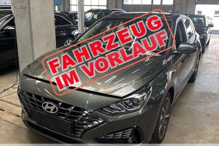 Hyundai i30 114.350 km 11.899 &euro; Dresden 01157