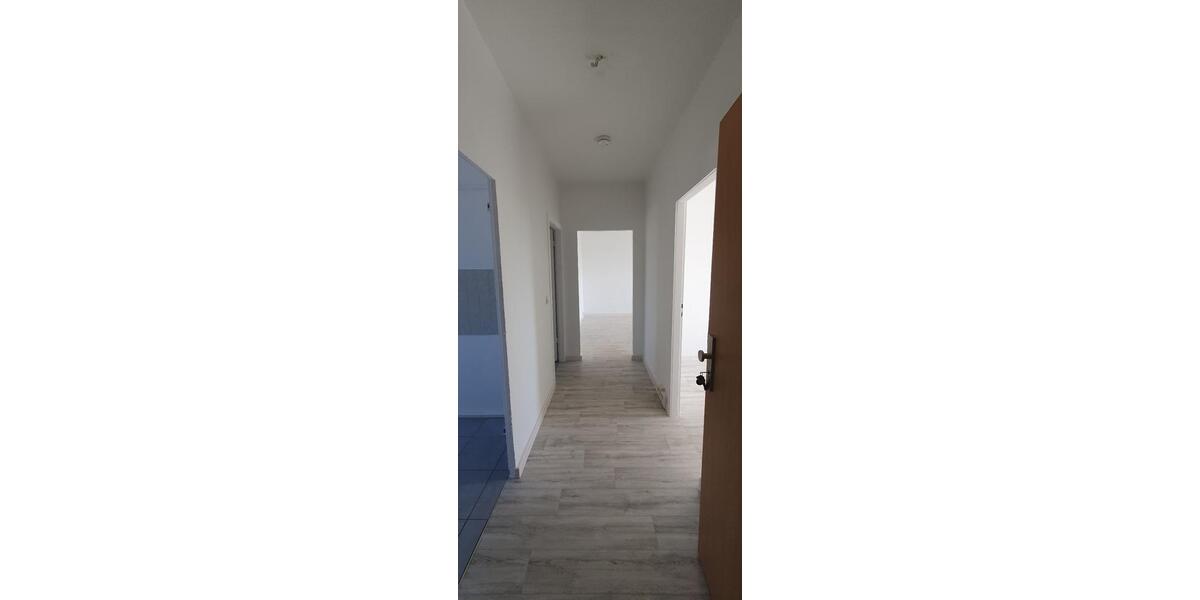 Etagenwohnung Seehausen (Altmark) - 3 Zimmer, 61 m&sup2;, 310&euro; | Angebot:24491356