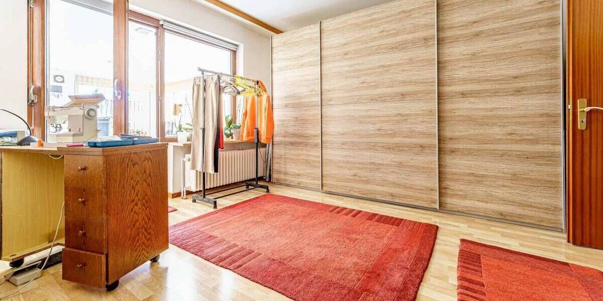 Einfamilienhaus Elmshorn - 7 Zimmer, 182 m&sup2;, 449.000&euro; | Angebot:26376785