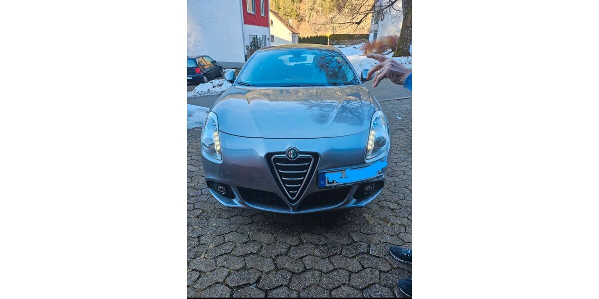 Alfa Romeo Giulietta 162.175 km 5.250 &euro; Todtnau 79674