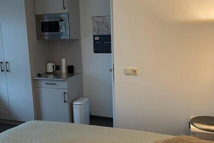 Möbliertes Zimmer 1 zimmer