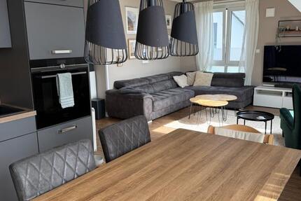 Provisionsfrei: Dachgeschosswohnung, Barrierefrei, Ausbaureserve 3 zimmer