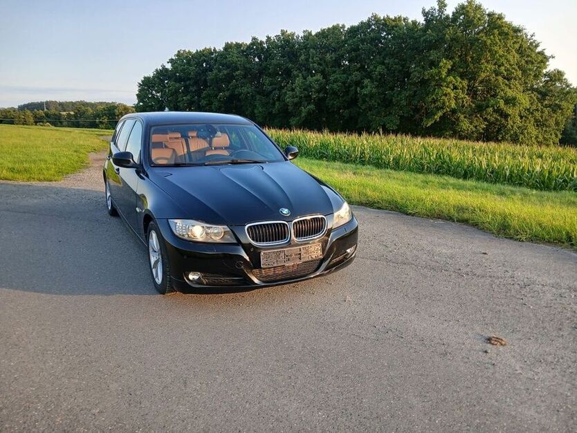 320