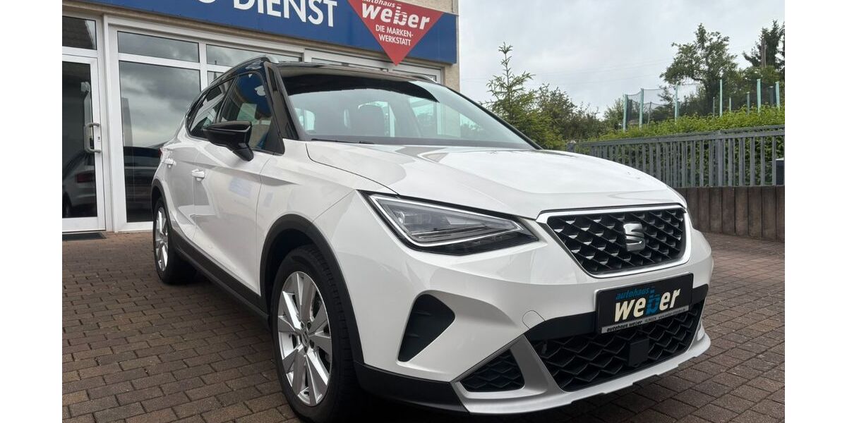 Seat Arona 29.997 km 16.460 &euro; Hungen 35410