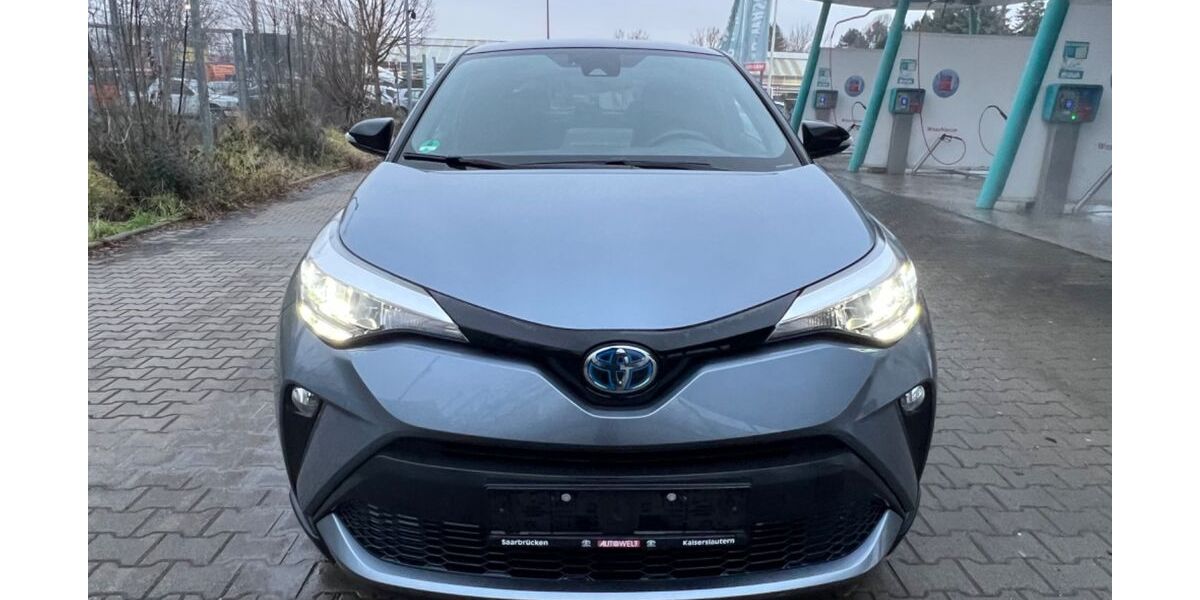 Toyota C-HR 27.100 km 21.000 &euro; Germersheim 76726