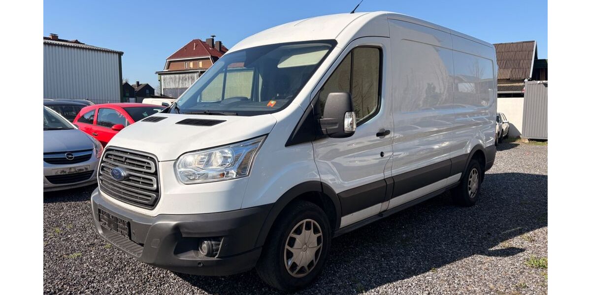 Ford Transit 271.000 km 8.900 &euro; Werl 59457