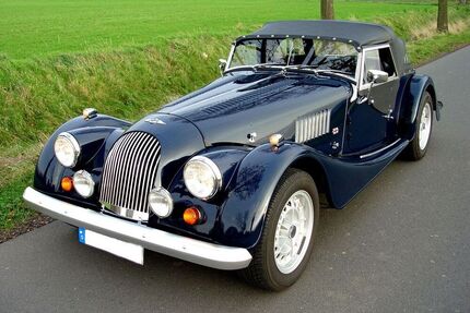 Morgan Plus 8