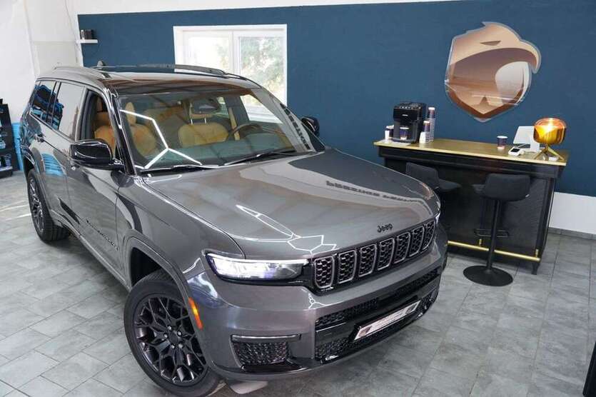 Grand Cherokee