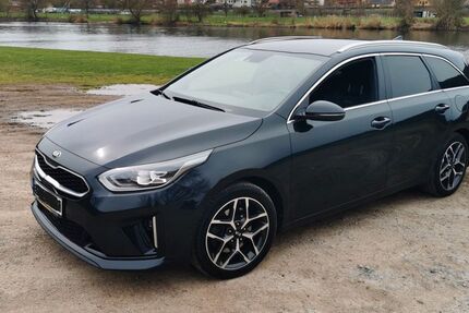 Kia ceed / Ceed 65.210 km 24.900 &euro; Lohr 97816