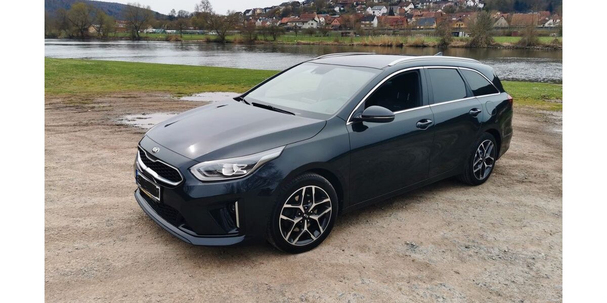 Kia ceed / Ceed 65.210 km 24.900 &euro; Lohr 97816