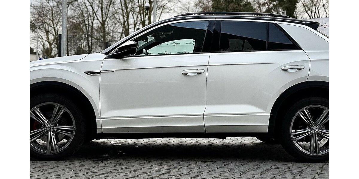 VW T-Roc R-line / Pano / 1. Hd / Kamera / AHK 93.000 km 23.690 &euro; Mönchengladbach 41066