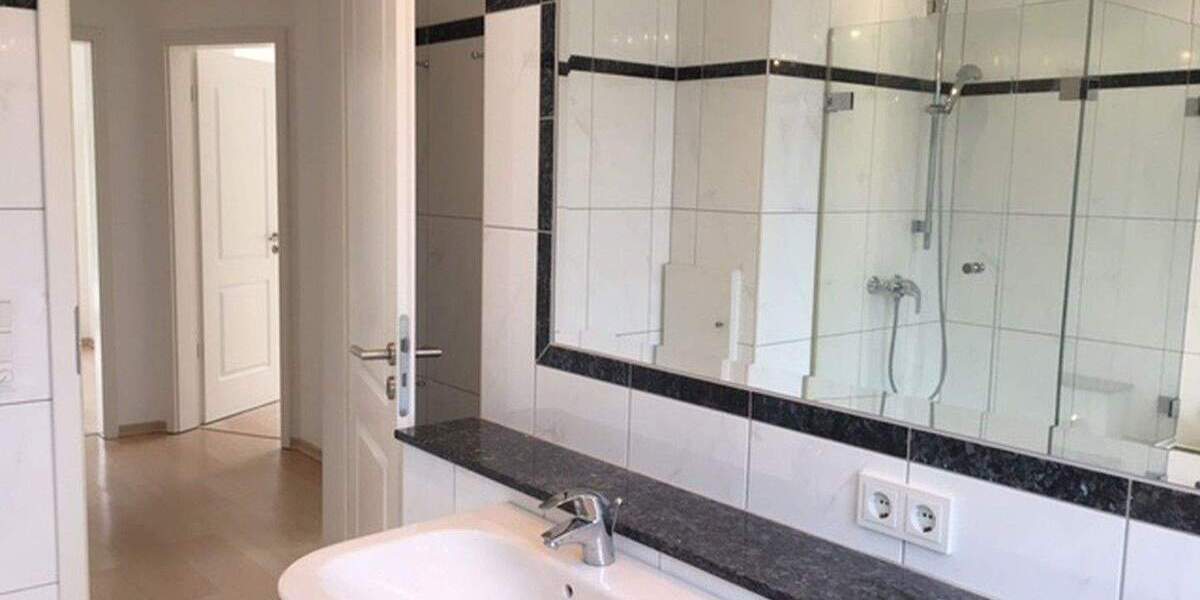 Doppelhaushälfte Hamburg Iserbrook - 5 Zimmer, 151 m&sup2;, 3.100&euro; | Angebot:25178533