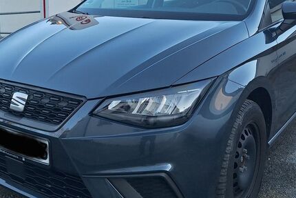 Seat Ibiza 49.950 km 14.800 &euro; Schneeberg 08289