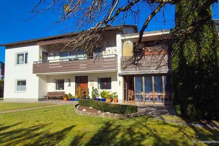 Haus zum Kaufen in Traunreut 695.000 € 150 m² 5 zimmer