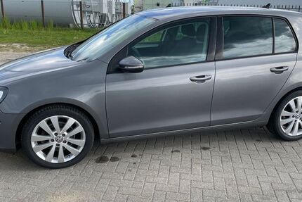 VW Golf 46.500 km 9.480 &euro; Picher 19230