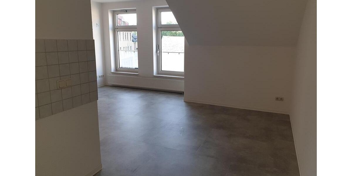 Etagenwohnung Oelsnitz (Vogtland) - 1 Zimmer, 51 m&sup2;, 255&euro; | Angebot:25717020