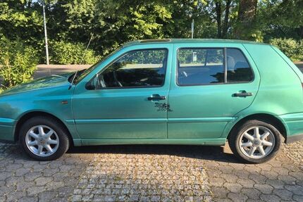 VW Golf 178.100 km 2.190 &euro; Neckarsulm 74172