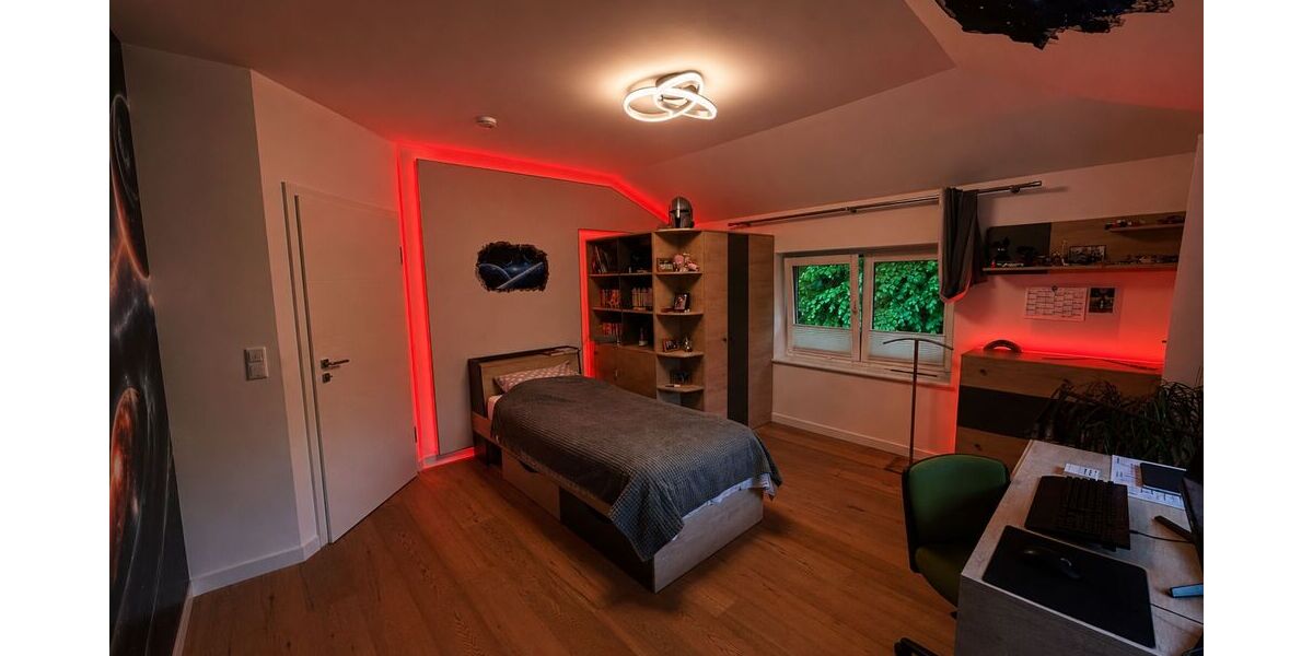 Exklusive Stadthausvilla in Hamburg-Boberg mit eigenem Wald 157 m² möblier für 10 Mon. - Mehrfamilienhaus, Wohnhaus Hamburg Lohbrügge | Angebot:26633734