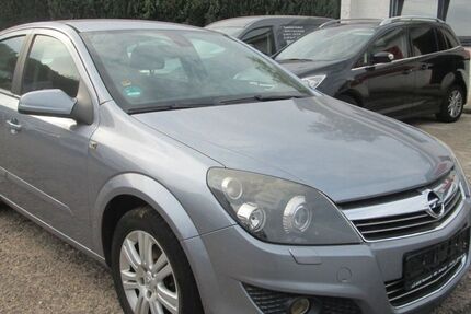 Opel Astra 199.500 km 2.490 &euro; Spiesen-Elversberg 66583