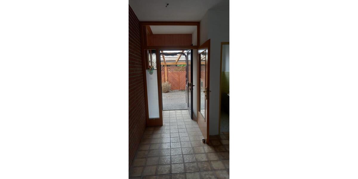 Einfamilienhaus Westerstede - 7 Zimmer, 164 m&sup2;, 296.000&euro; | Angebot:24624127