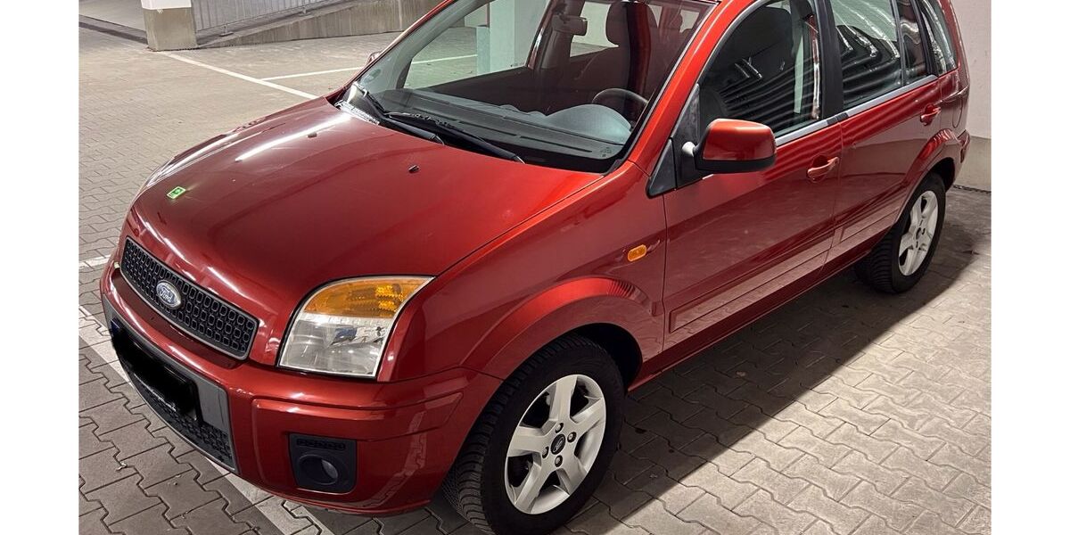 Ford Fusion 129.410 km 2.780 &euro; München 80797