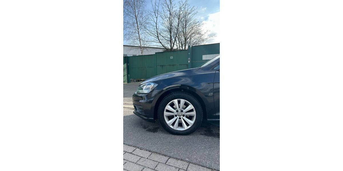 VW Golf 84.128 km 11.500 &euro; Hamburg 22525