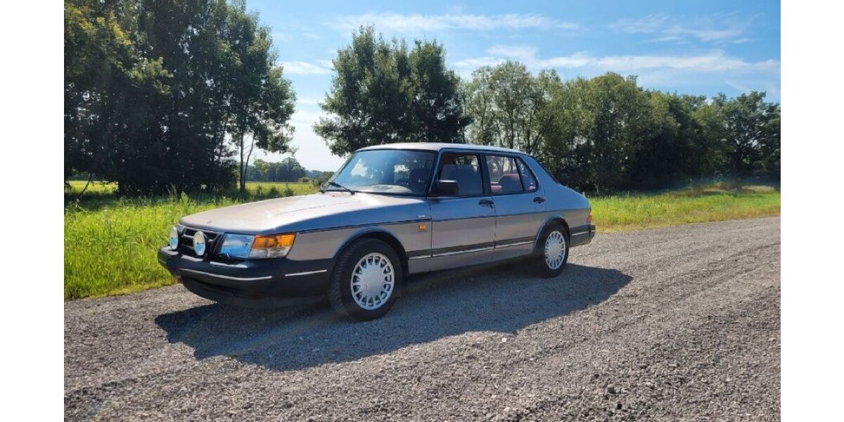 Saab 900 134.000 km 10.750 &euro; Schmalfeld 24640