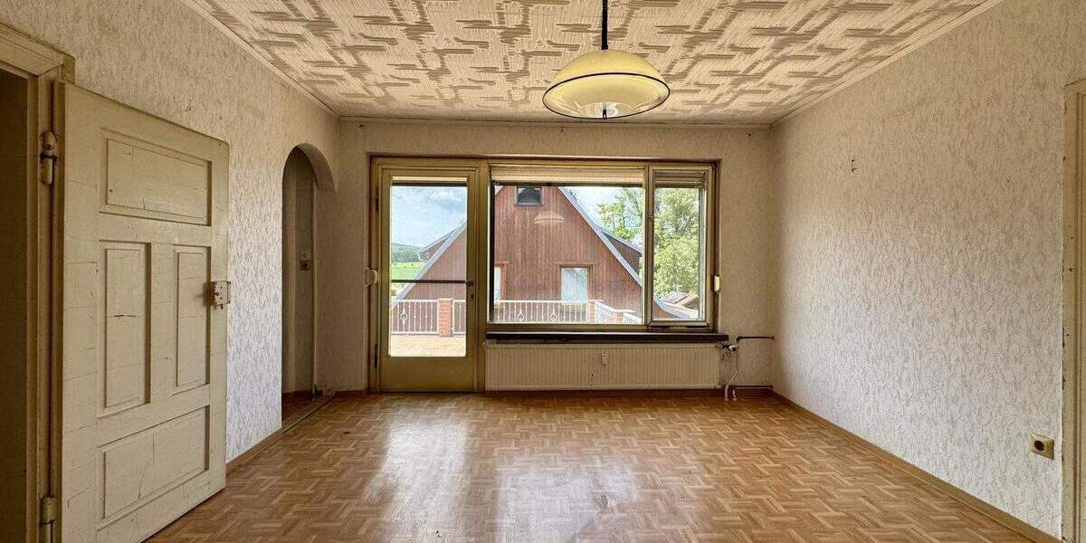 Einfamilienhaus Kubschütz Jenkwitz - 8 Zimmer, 179 m&sup2;, 240.000&euro; | Angebot:25877470