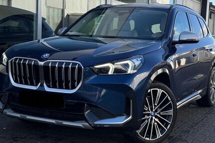 BMW X1 49.000 km 42.999 &euro; Frankfurt am Main 60326