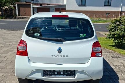 Renault Twingo 221.000 km 1.050 &euro; Tann/Rhön 36142