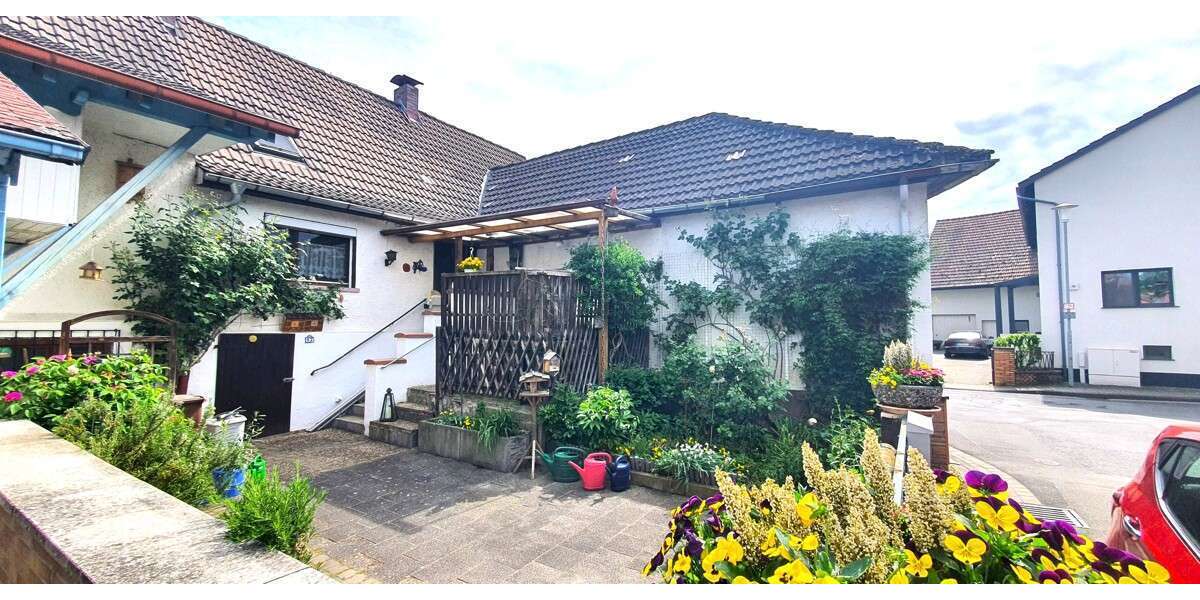 Einfamilienhaus Langenselbold - 5.5 Zimmer, 136 m&sup2;, 189.000&euro; | Angebot:27081761