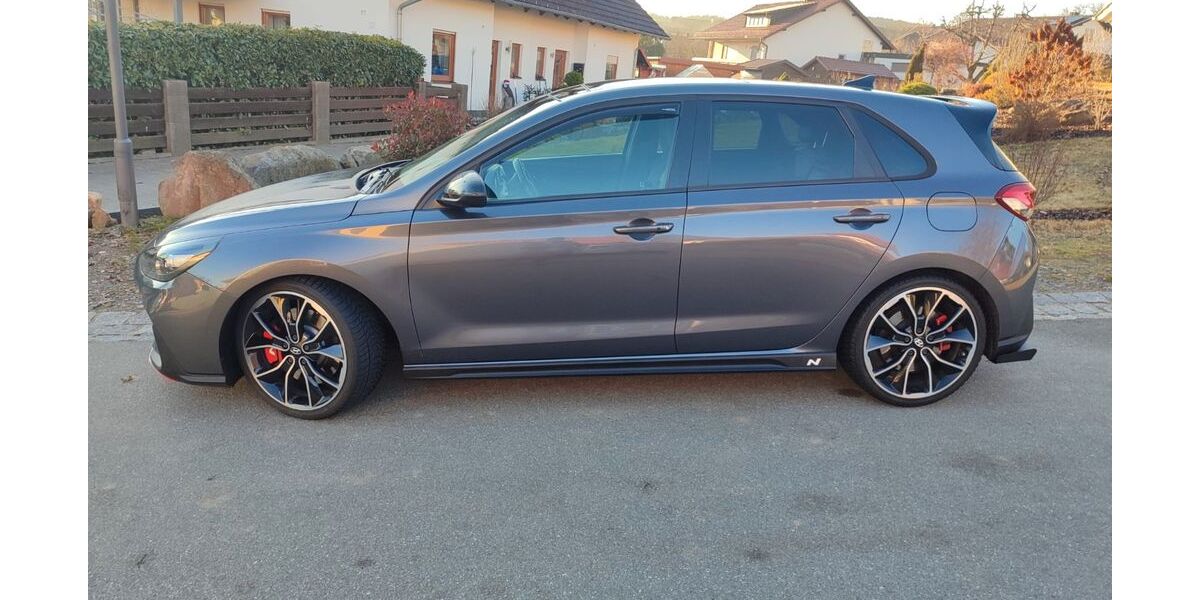 Hyundai i30 73.000 km 22.999 &euro; Zandt 93499