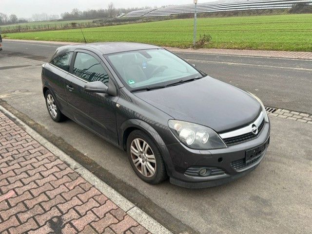 Opel Astra 95.000 km 4.990 &euro; Hanau 63452