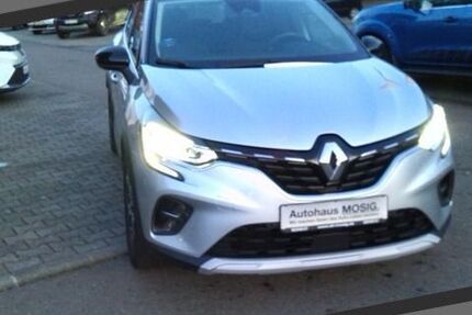 Renault Captur 48.000 km 17.999 &euro; Hoyerswerda 02977