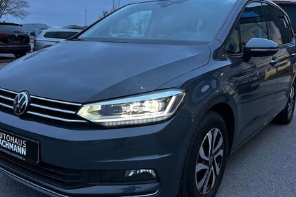 VW Touran 49.850 km 27.990 &euro; Salzkotten 33154