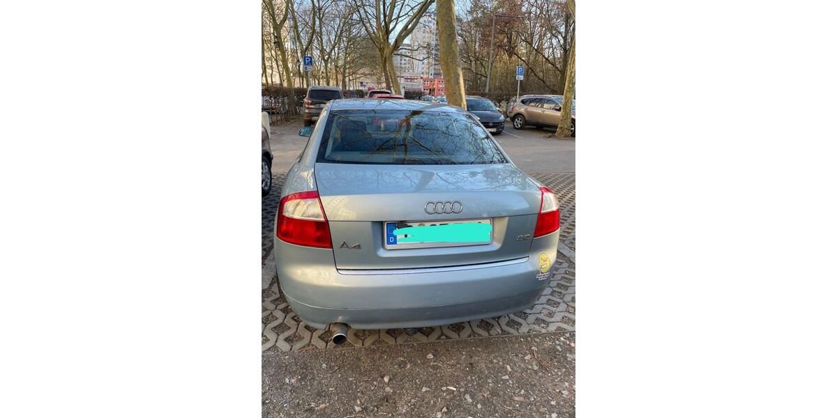 Audi A4 218.000 km 2.800 &euro; Berlin 13435