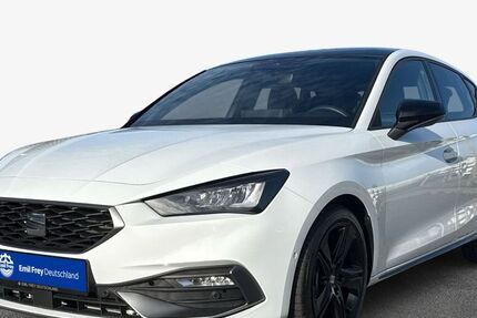 Seat Leon 7.140 km 29.790 &euro; Husum 25813
