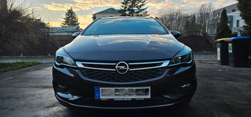 Opel Astra 125.884 km 8.799 &euro; Dresden 01157