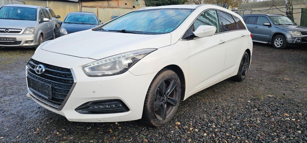 Hyundai i40 287.855 km 5.400 &euro; Wiesbaden 65201