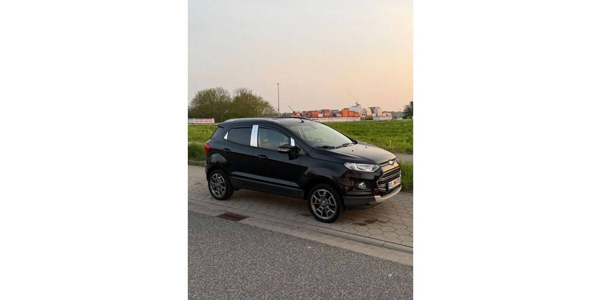 Ford EcoSport 86.000 km 8.700 &euro; Wedel 22880
