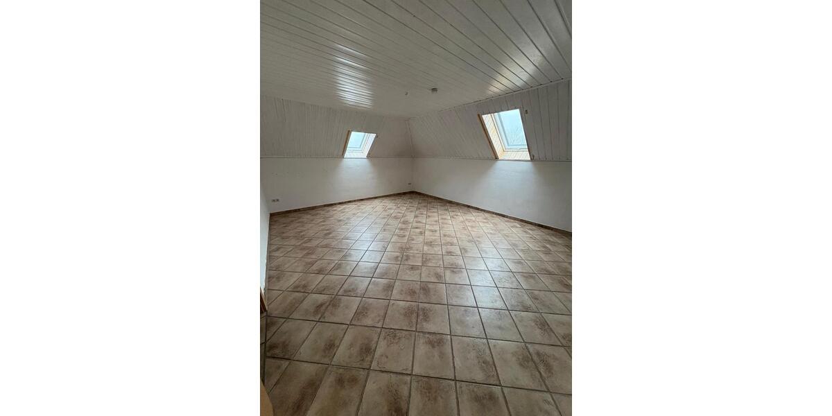 Mehrfamilienhaus, Wohnhaus Bad Salzungen - 6 Zimmer, 200 m&sup2;, 299.000&euro; | Angebot:26722742