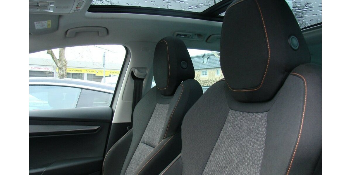 Skoda Karoq 1,5TSi Clever ACC 360° LED Pano AHK 56.303 km 25.980 &euro; Falkensee 14612