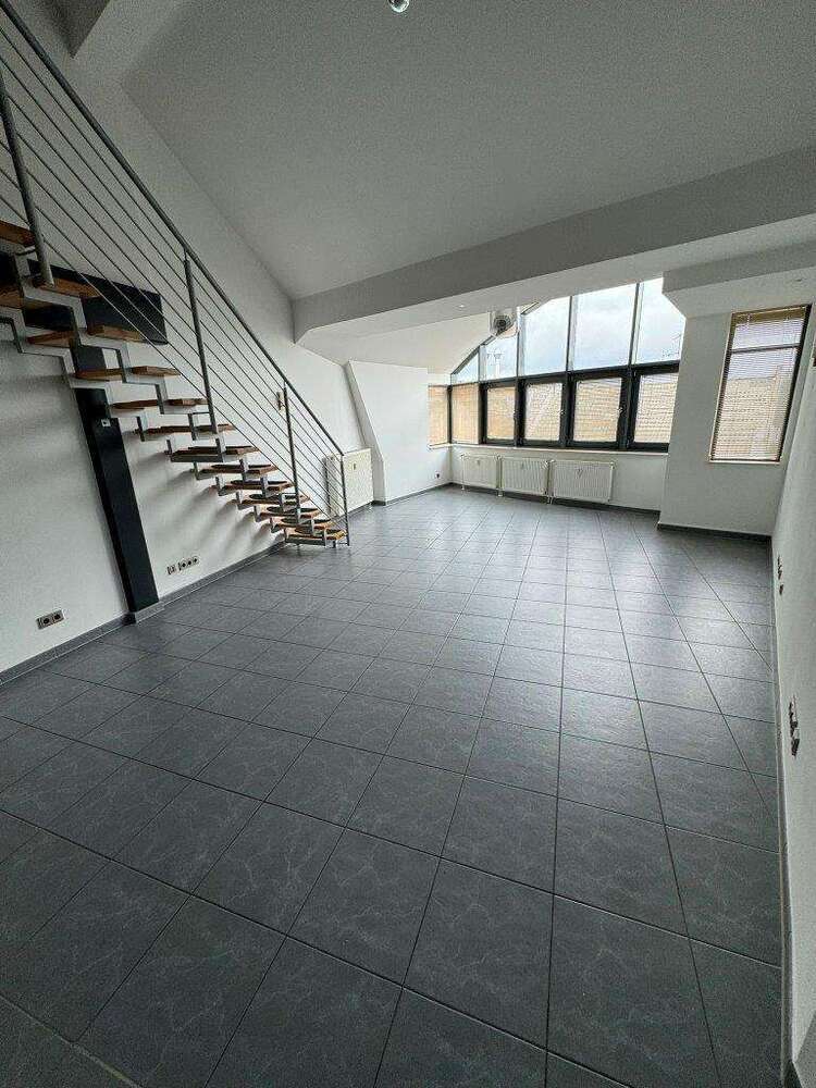 Wohnung zum Mieten in Moers 1.199 € 109 m²
