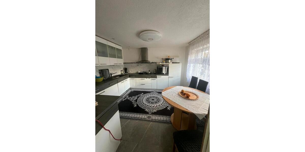 Einfamilienhaus Willebadessen - 7 Zimmer, 174 m&sup2;, 110.000&euro; | Angebot:26698052
