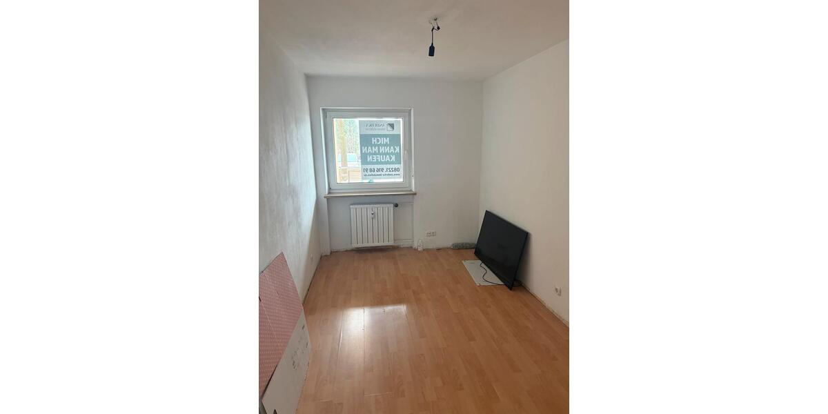 Erdgeschoßwohnung Nersingen - 3 Zimmer, 81 m&sup2;, 1.390&euro; | Angebot:25561061